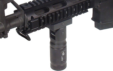 Leapers UTG Aluminium QD Vikbart Vapengrepp - bild 2 av 5