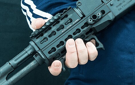 Leapers UTG Ultra Slim KeyMod Vinklat Vapengrepp Svart - bild 4 av 5