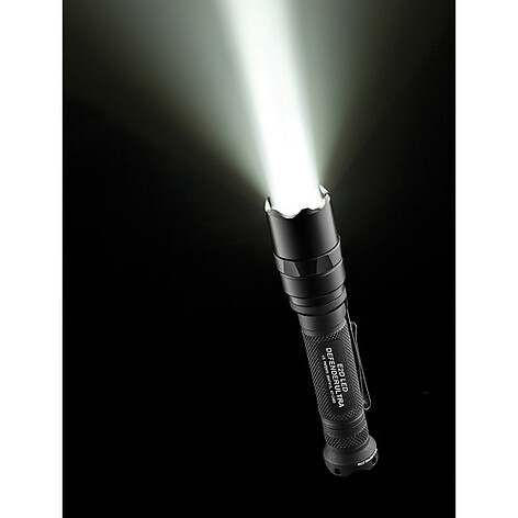 Surefire E2D Defender Ultra Dual Output Ficklampa - bild 3 av 6