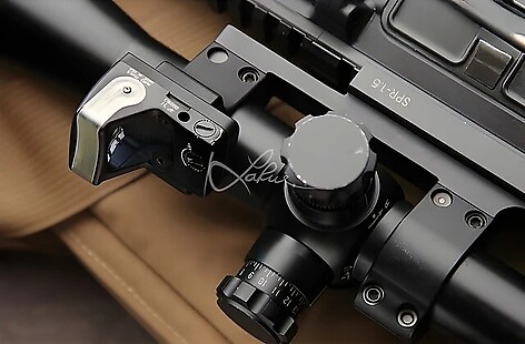 LaRue Tactical Adapter Halv Ring Trijicon RMR - bild 4 av 5