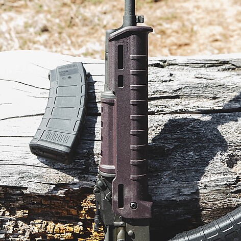 Magpul Zhukov-U AK47/AK74 Plommon Handguard - bild 2 av 5
