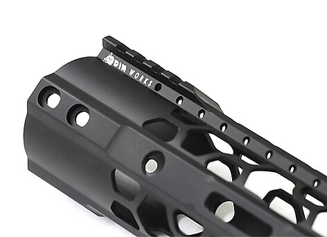 ODIN Works O2 Lite AR-10 M-LOK 445mm Handskydd - bild 3 av 4