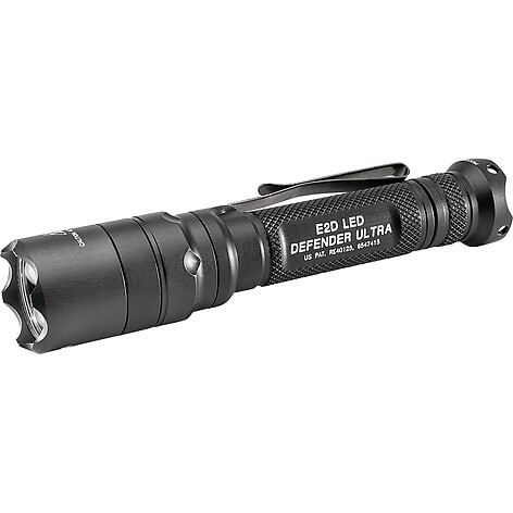 Surefire E2D Defender Ultra Dual Output Ficklampa