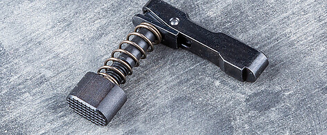 Hera Arms AR15 AMBI Mag Release - bild 2 av 3