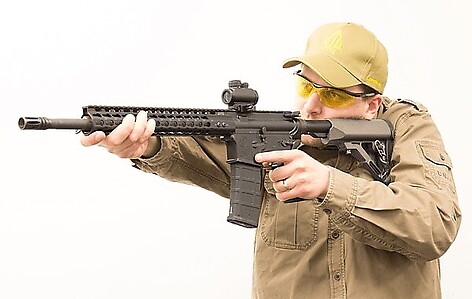 Leapers UTG Pro AR15 OPS Ready S1 Mil-Spec FDE - bild 6 av 8