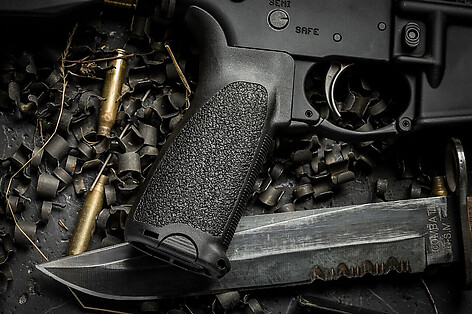 Bravo Company Gunfighter Mod3 Picatinny Vapengrepp Svart - bild 5 av 6