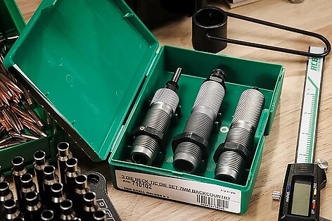 RCBS Rifle 3-Die Set 7mm Backcountry - bild 2 av 4