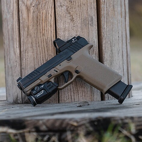 Magpul EHG RG9 Ruger RXM Full-Sized Vapengrepp FDE - bild 2 av 5