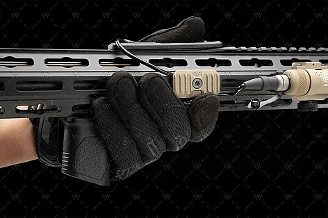 Strike Industries AR Rail Covers M-LOK 40mm Svart - bild 6 av 9