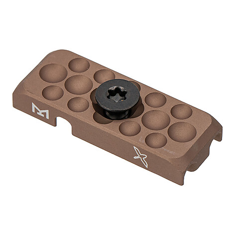 Forward Controls Panel XL 1-slot Kabelhantering FDE