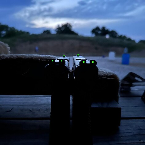 XS Sights R3D 2.0 Smith & Wesson M2.0 OR Orange Nattsikte - bild 4 av 5