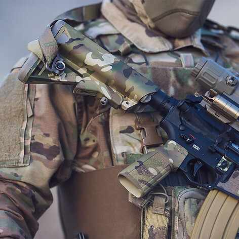 B5 Systems Type 23 P-Grip AR-15 Vertikalt Grepp MultiCam - bild 3 av 6