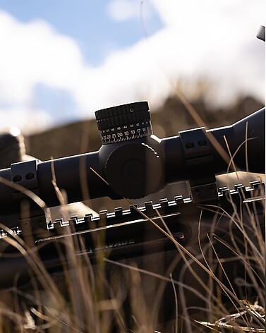 Bushnell R7 4-20x50 SF FFP Belyst MRAD Hybrid Kikarsikte - bild 5 av 8