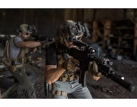 AGM NVG-40 NW1 Gen2+ P45 Vit Nattkikare - bild 5 av 9